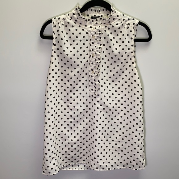 J. Crew Factory Tops - ✨J. Crew Factory Sleeveless Dot Blouse✨